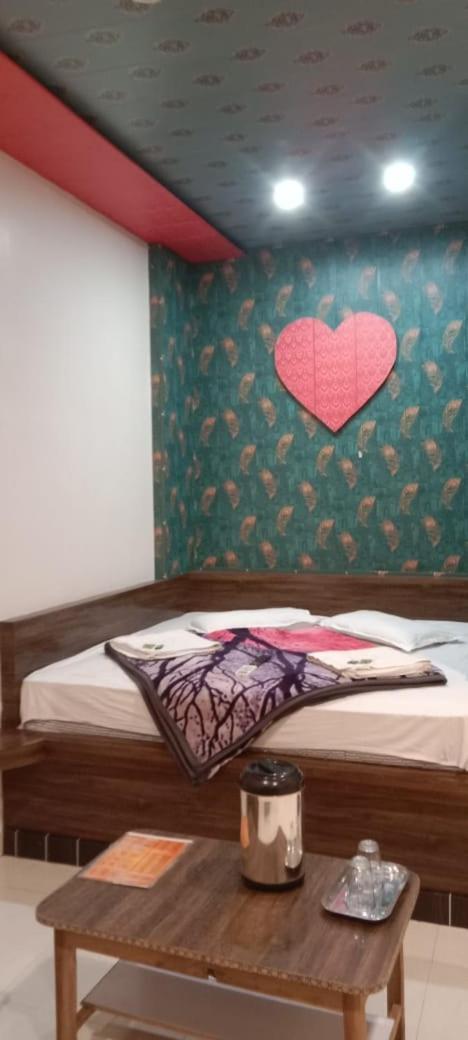 New Hotel Rajvihar Pachmarhī Εξωτερικό φωτογραφία