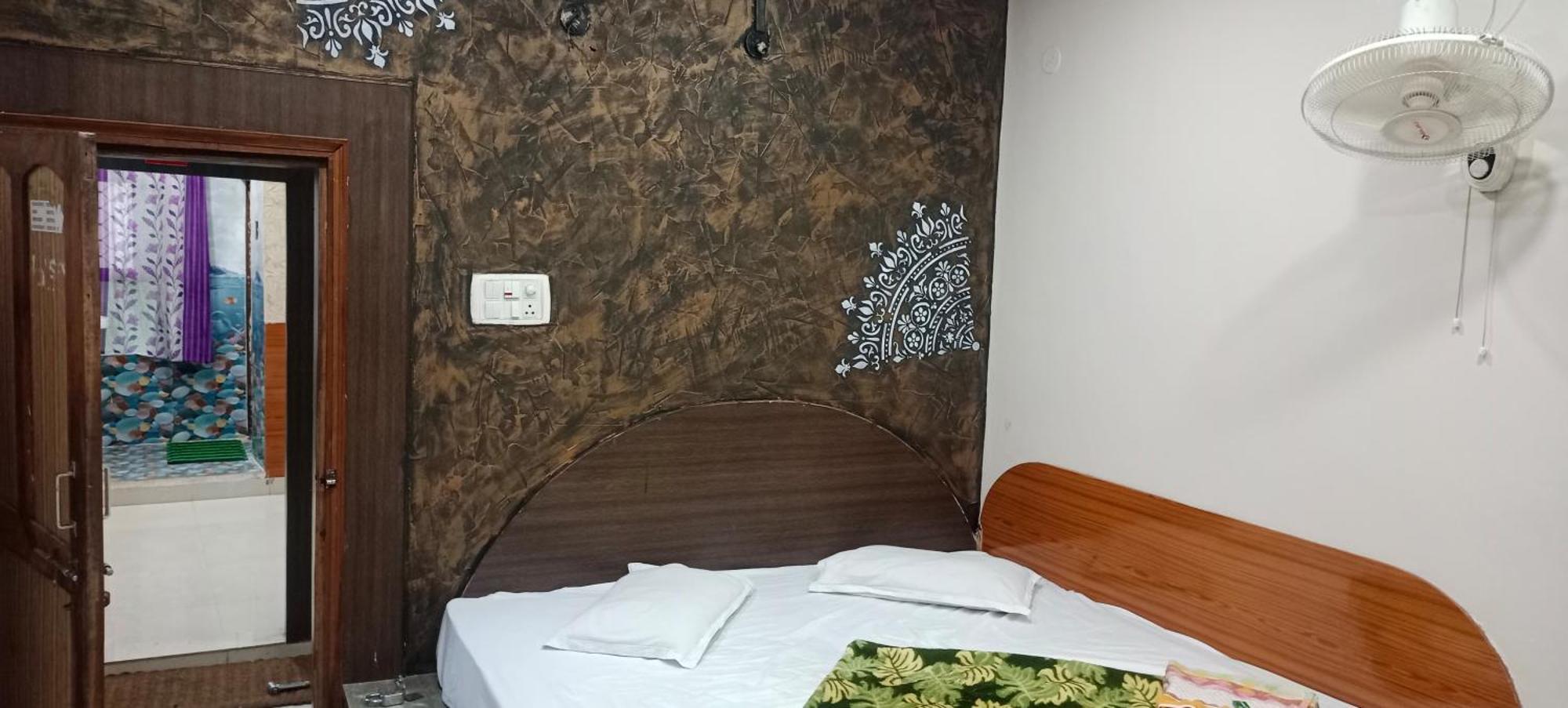 New Hotel Rajvihar Pachmarhī Εξωτερικό φωτογραφία